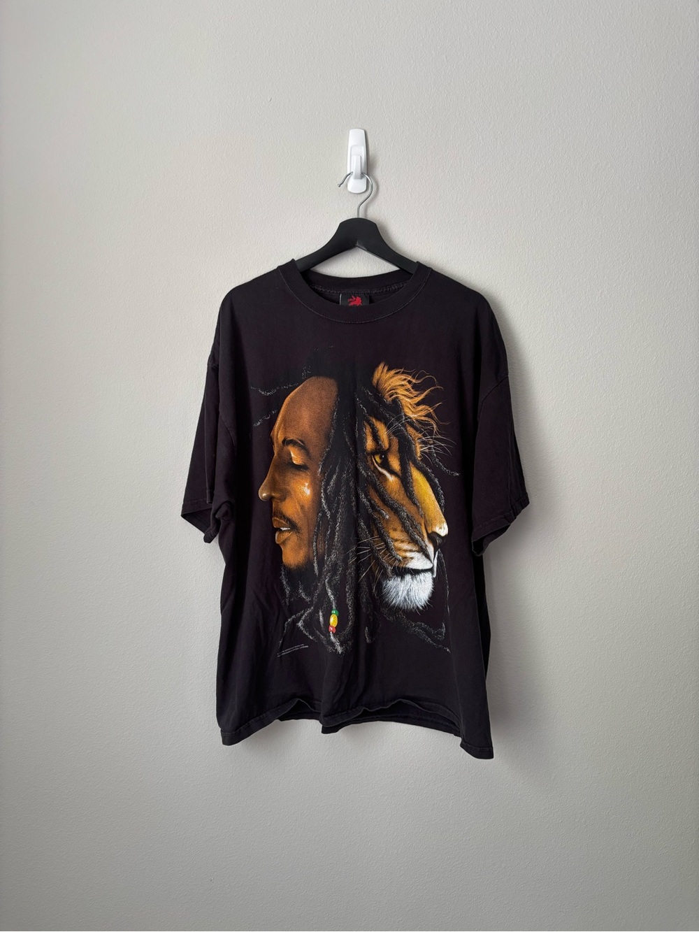 Vintage 2004 Bob Marley Lion Shirt